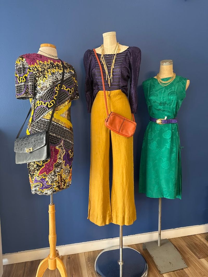 Blue Suede Vintage - Memphis