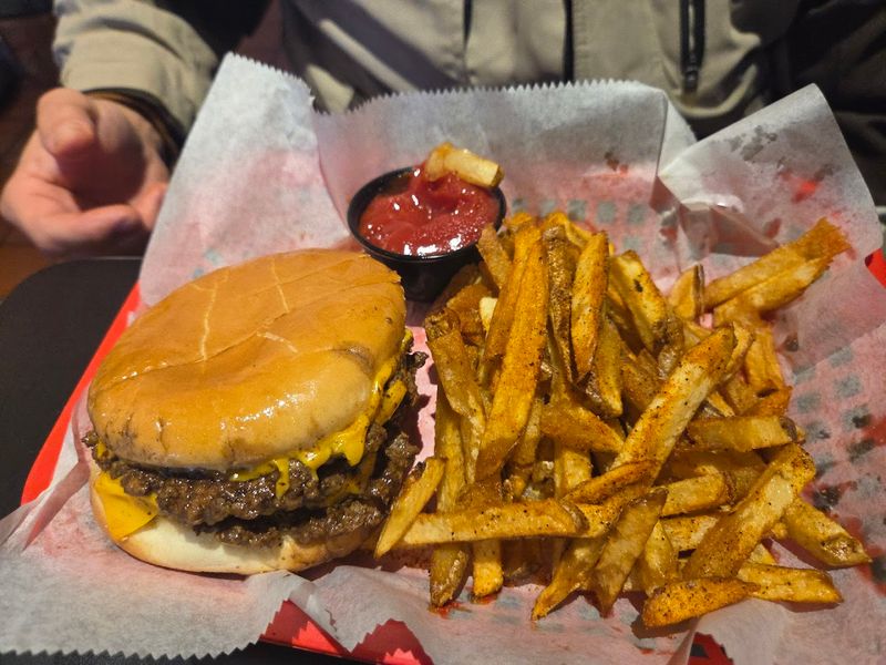 Dyer's Burgers — Memphis
