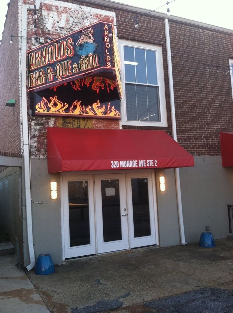 Arnold's BBQ and Grill &mdash; Memphis