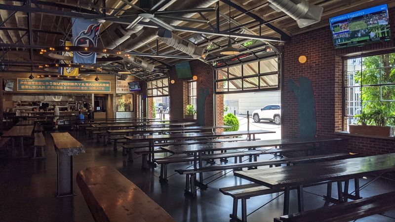 Von Elrod’s Beer Hall & Kitchen - Nashville