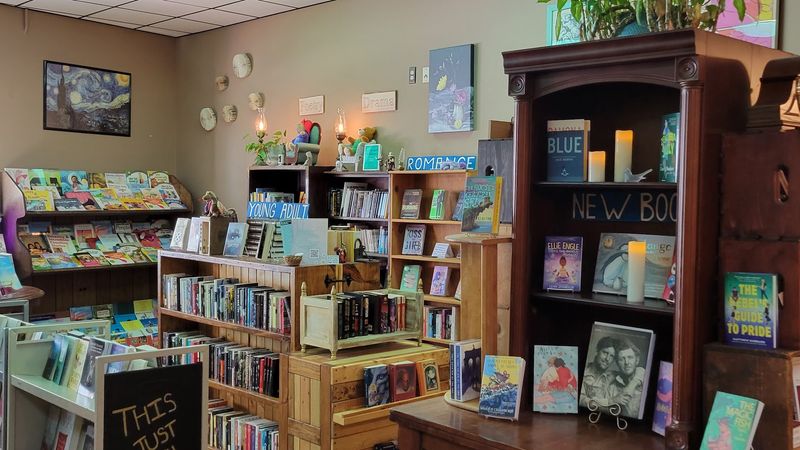 Hudubam &ndash; Clarksville