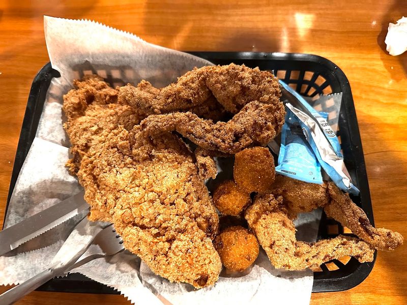 Why the Food Feels Comforting, Hearty, and Full of Flavor