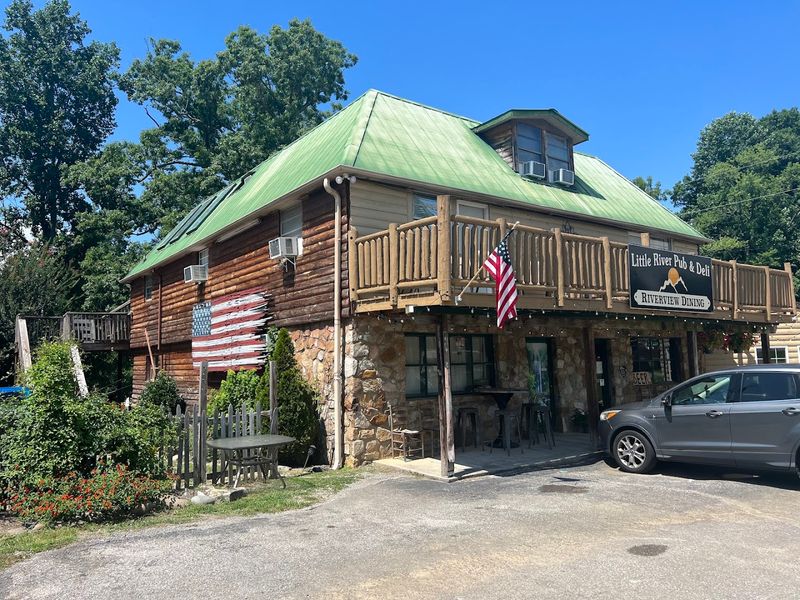 Little River Pub and Deli &mdash; Townsend