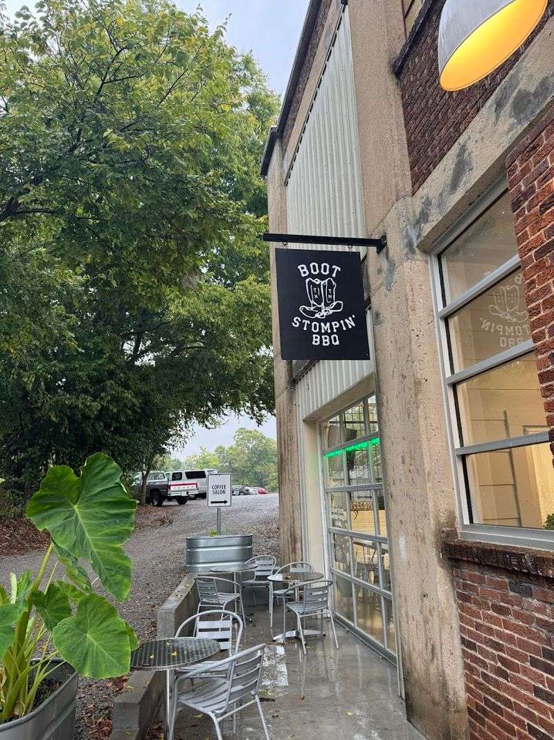 Boot Stompin' BBQ — Columbia