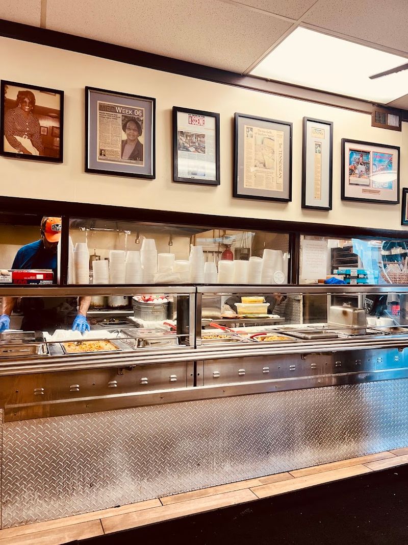 Silver Sands Caf&eacute; &mdash; Nashville