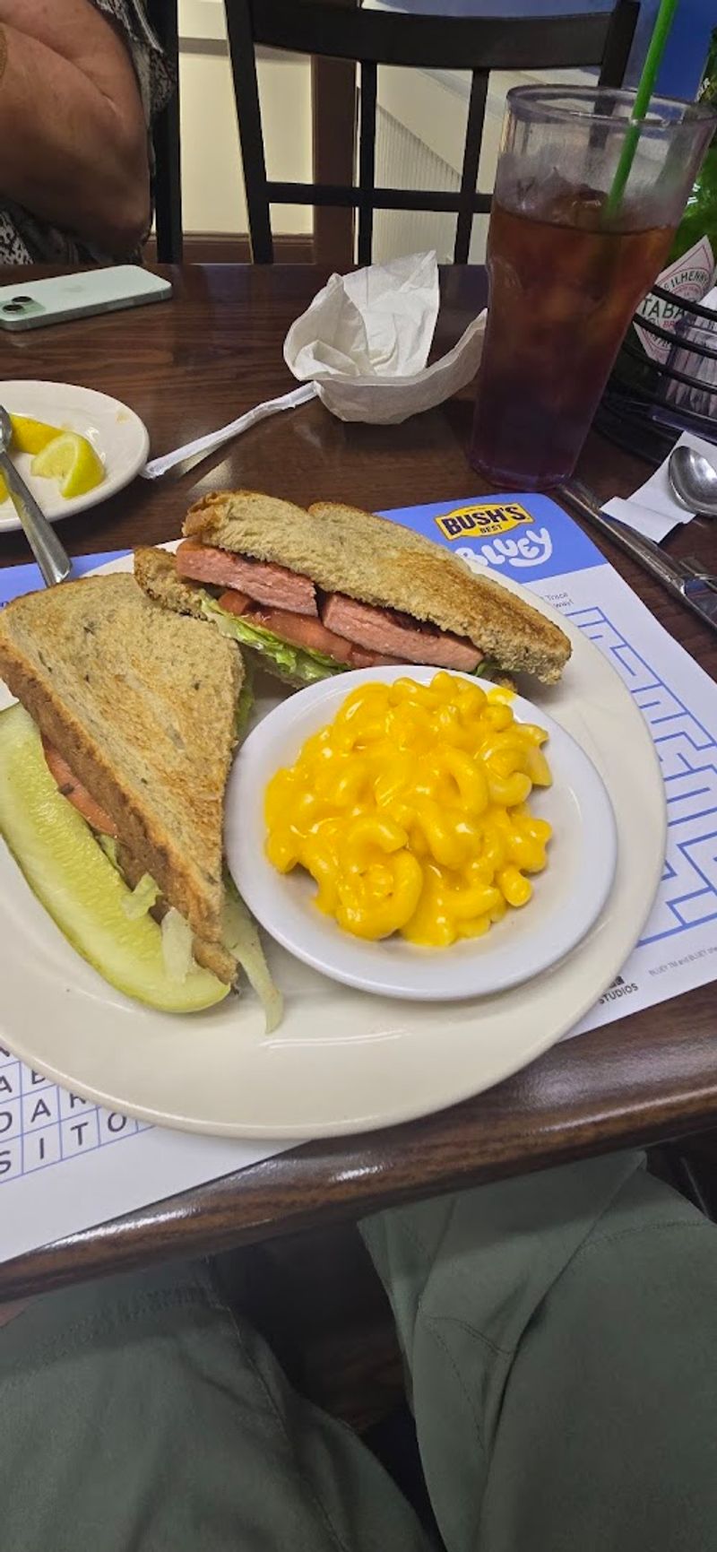 Bush's Family Cafe &mdash; Dandridge