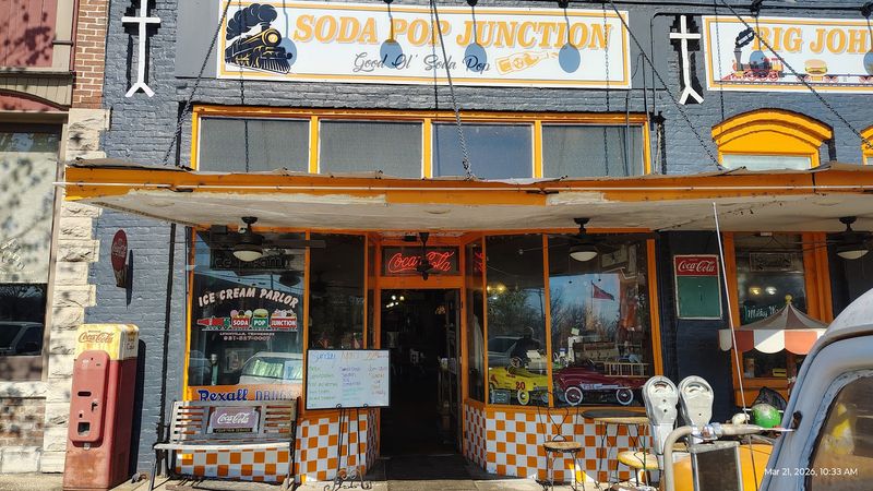 Soda Pop Junction &mdash; Lynnville