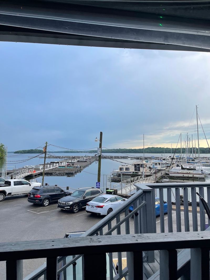 Papa Turney's Old Fashion BBQ — Hermitage