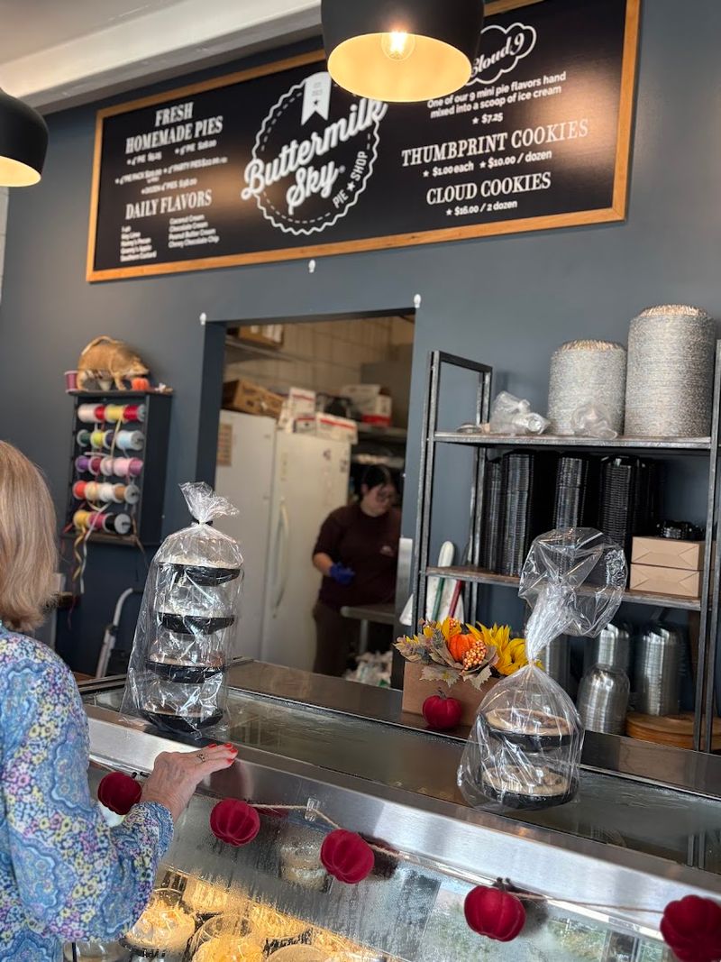 Buttermilk Sky Pie Shop - Knoxville