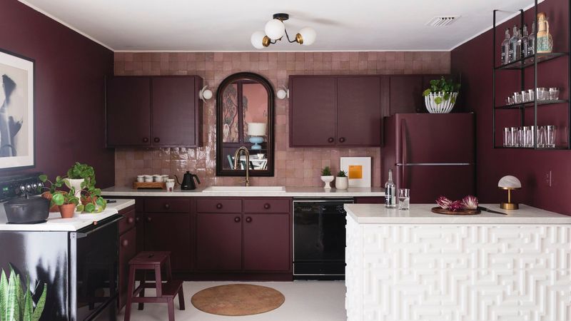 17 Kitchen Colours That Are Officially Out Of Style In 2025 (Plus 5 That Have Been Out For A While) - Decor Hint Mauve
