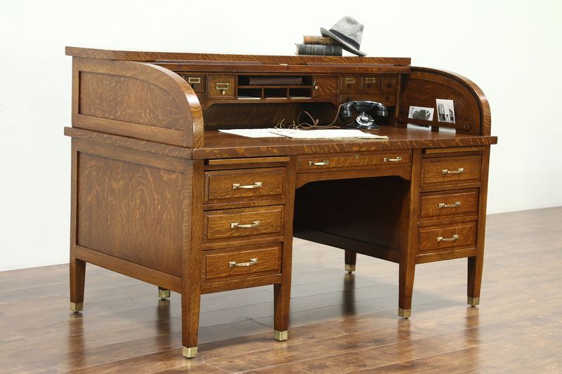 6 Valuable 1900s Interior Antiques (Plus 4 Hidden Gems That Are Worth A Fortune) - Decor Hint Oak Roll-Top Desks
