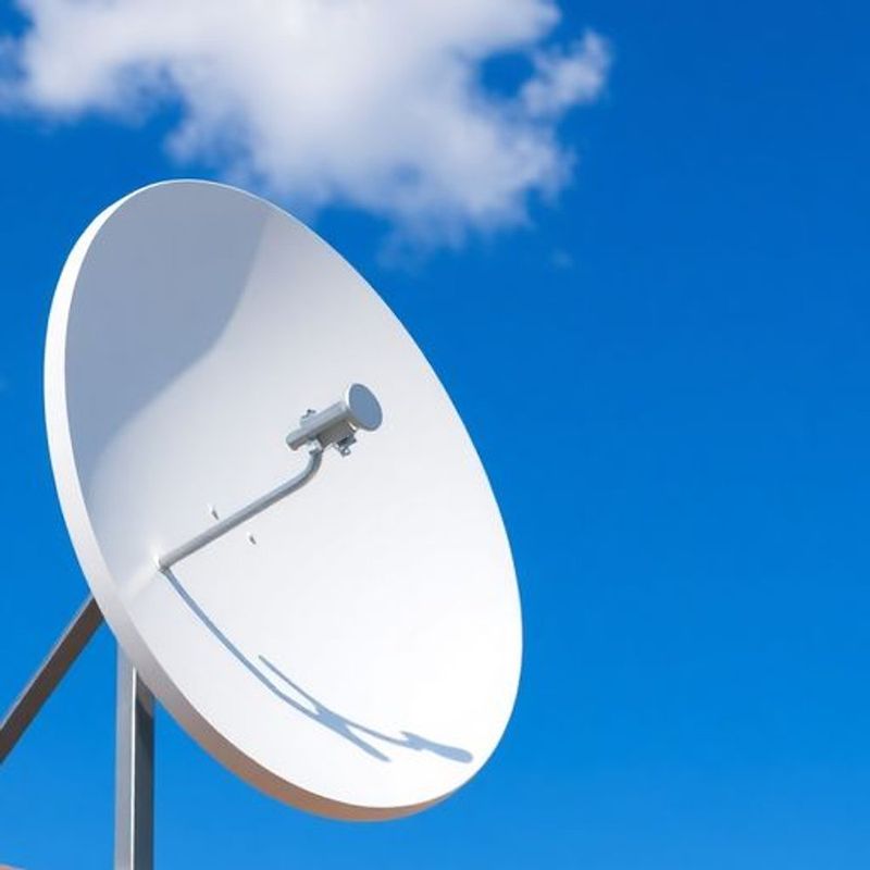 25 Home Features That Are Surprisingly Illegal In Some States - Decor Hint Certain Satellite Dish Sizes