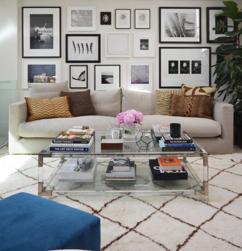 Cluttered Surfaces