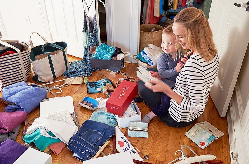 11 Mistakes To Avoid When Decluttering Your Home This Spring (What To Do Instead) - Decor Hint Getting Distracted By Memorabilia