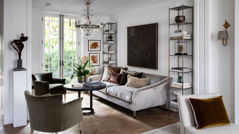 16 Essential Tips For Small Living Room Furnishing - Decor Hint Keep Furniture Proportional