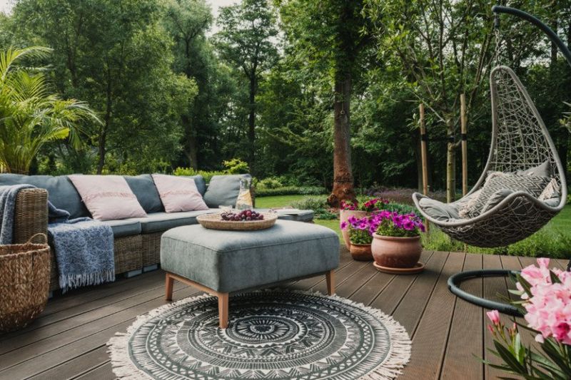 Creating Outdoor Living Spaces And Patios