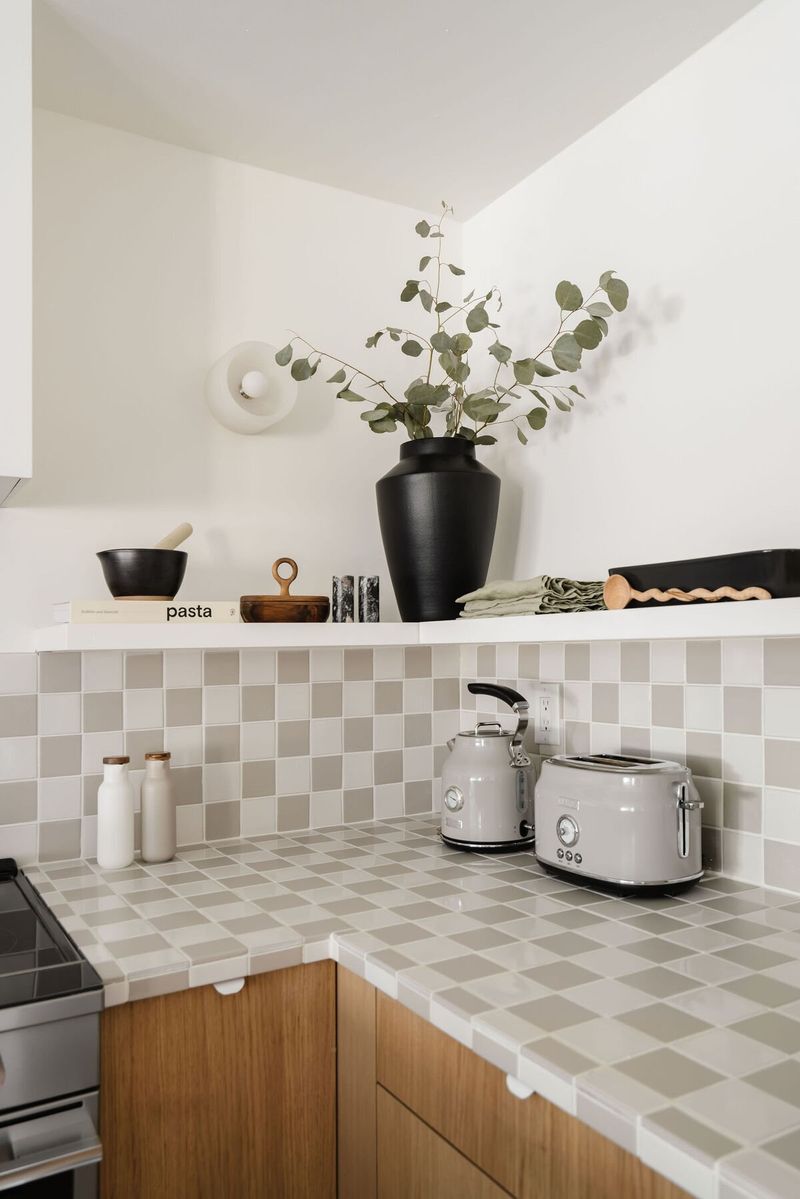 18 Popular Countertop Materials That Are Least Expensive And What To Know About Them - Decor Hint Ceramic Tile
