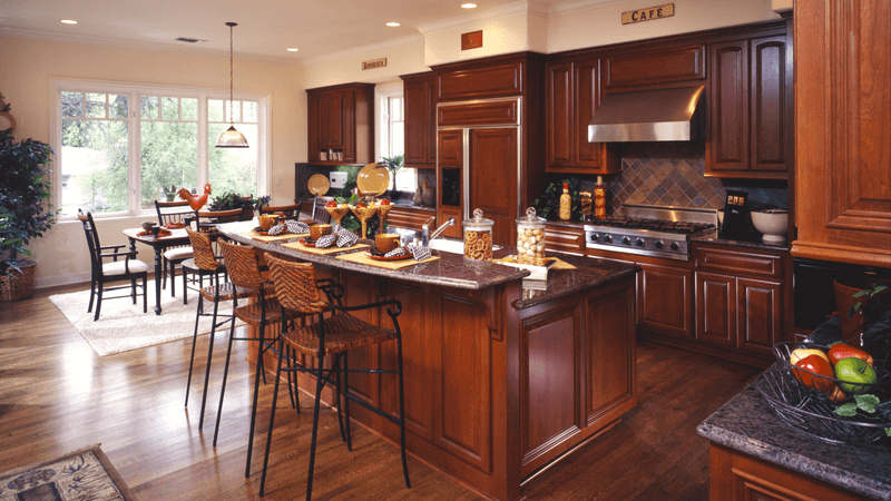 20 Outdated Kitchen Cabinet Styles Designers Say To Avoid - Decor Hint Bright Cherry Wood
