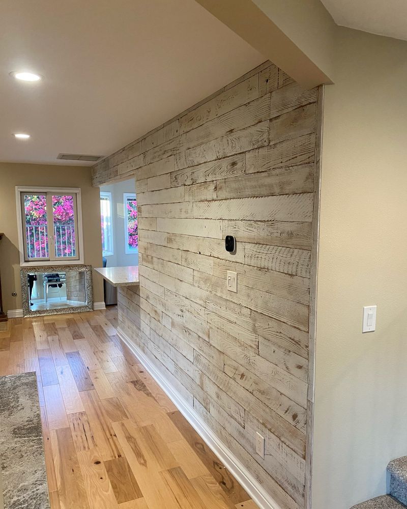 Whitewashed Wood Accents