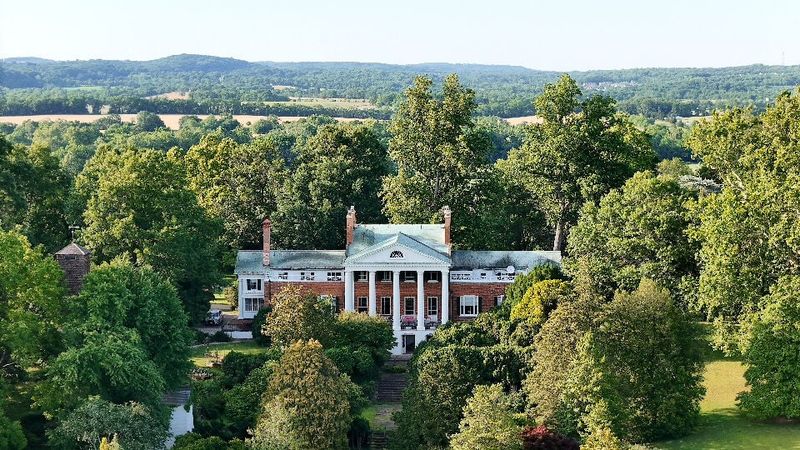 Inside 22 Historic Virginia Homes That Feel Frozen In Time - Decor Hint Oak Hill: President Monroe's Elegant Retreat