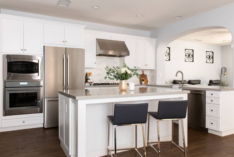 Stainless Steel Appliances Losing Their Shine
