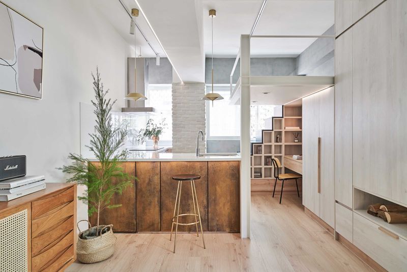 Create Visual Flow With Consistent Flooring