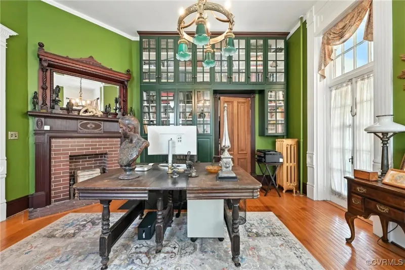 Restoring An 1890 Victorian Home In Petersburg - Decor Hint Classic Comforts Meet Productivity