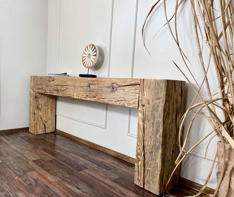 14 Entryway Ideas That Instantly Elevate Georgia Homes - Decor Hint Barn-wood console table