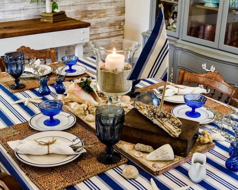 9 July 4th Decor Ideas (That Aren't Red, White & Tacky) - Decor Hint Coastal-Inspired Table Settings