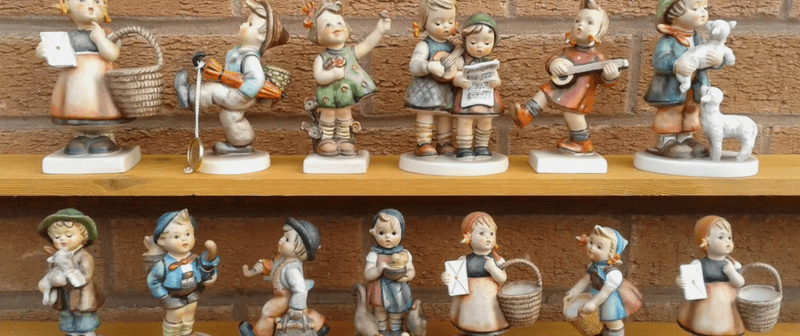 9 Antiques New York Collectors Are Betting On And 9 You Might Regret Keeping - Decor Hint Mass‑Produced Figurines (Let Go)