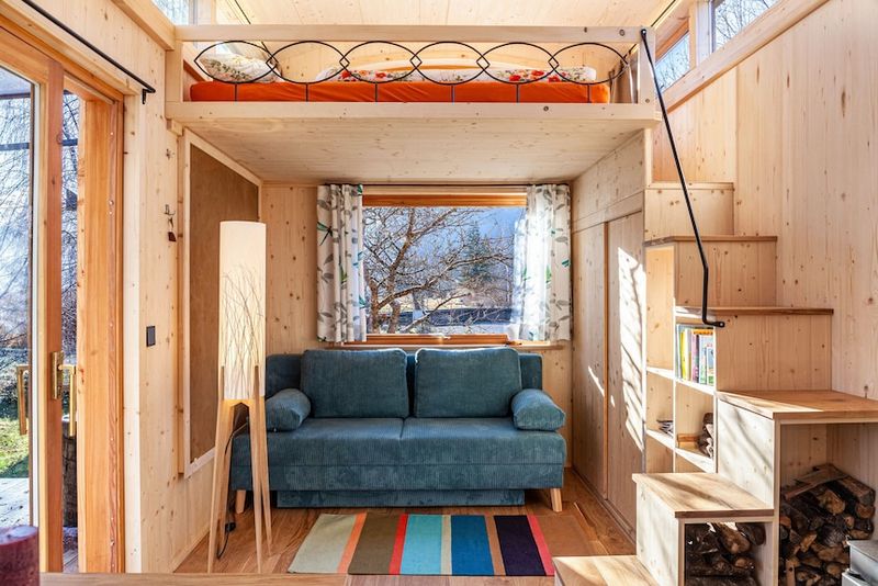 15 Best Open-Concept Tiny Homes Designers Love - Decor Hint Mountain View Home