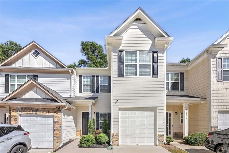 Which Homes Are Falling Out Of Favor In Lithonia (And Which Ones Buyers Are Fighting For In 2025) - Decor Hint Townhomes With Low HOA Fees