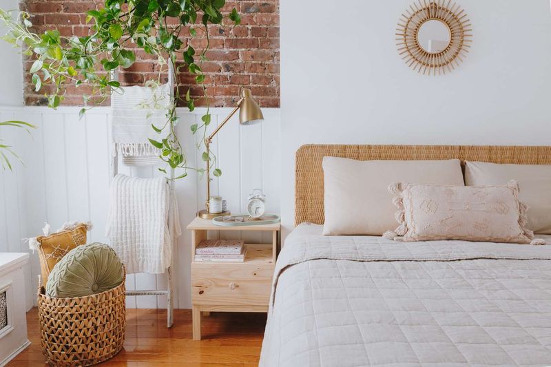 10 Things You Should Never Keep In Your Bedroom & 10 Items Everyone Needs - Decor Hint Work-Related Paperwork (never keep)