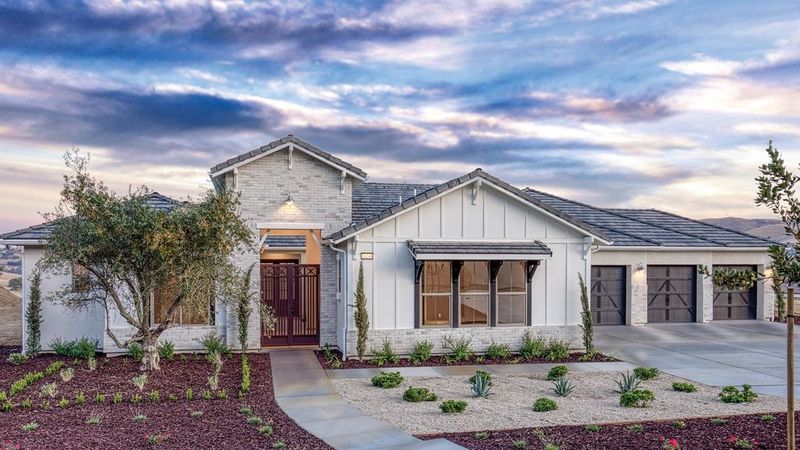 Clovis Real Estate Forecast Shows 4 Home Types Losing Value + 7 That Are Trending Up - Decor Hint Modern Farmhouse-Style Properties
