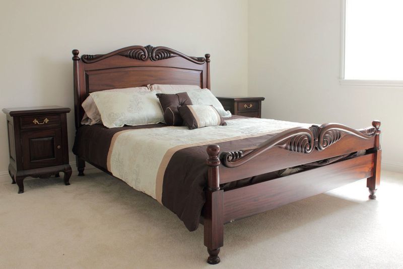 6 North Carolina Antiques In Cary That Might Be Priceless And 6 Ones That Are Worthless - Decor Hint Reproduction Colonial Furniture