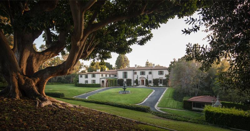These 23 Mansions Are Breaking Price Records Especially In Beverly Hills And Miami - Decor Hint Holmby Hills Estate