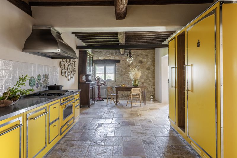 Tuscan Gold: The Fool's Gold of Kitchens