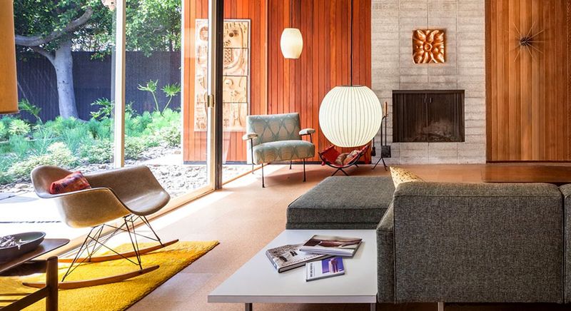 9 Classic Home Decor Items Illinois Shoppers Are Buying Again - Decor Hint Mid-Century Modern Lamps