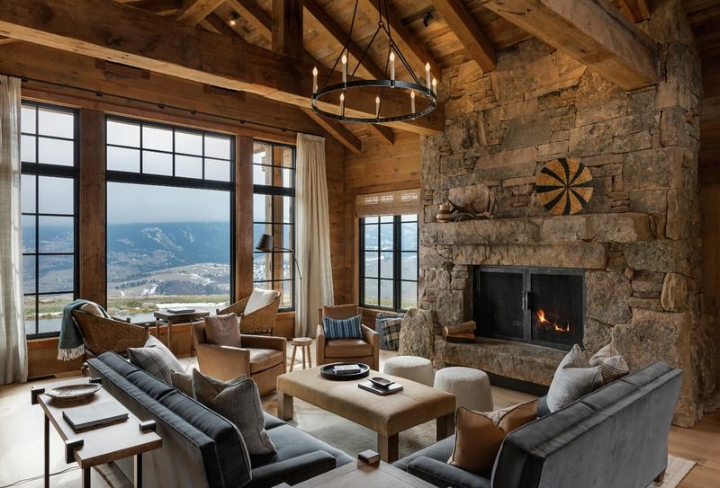 Don't Rearrange Your Living Room Until You See These 16 Layouts - Decor Hint Window-Framing Layout