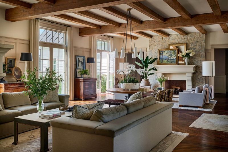 22 French Country Decor Ideas For Every Room - Decor Hint Rustic Wooden Beams