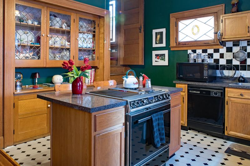 Dated Cabinet Finishes