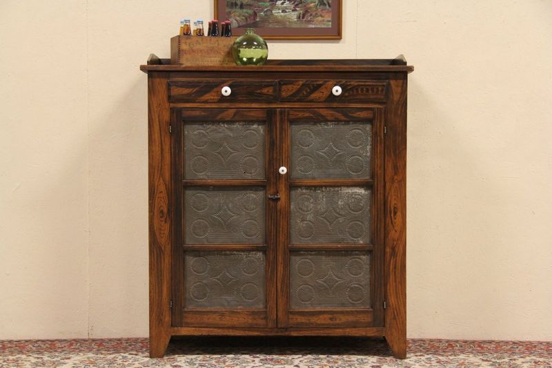 Georgia's 13 Most Wanted Antiques For 2025: A Southern Style Guide - Decor Hint Primitive Georgia Pine Pie Safes