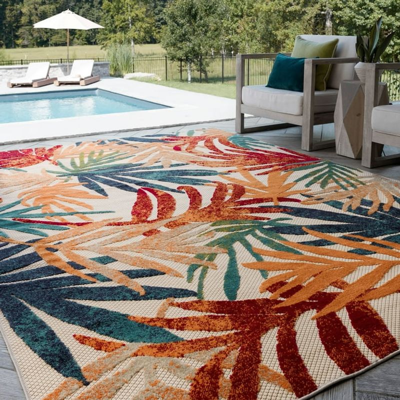 10 Outdoor Decorating Moves Texans Swear By This Year - Decor Hint Colorful Outdoor Rugs Defining Seating Areas