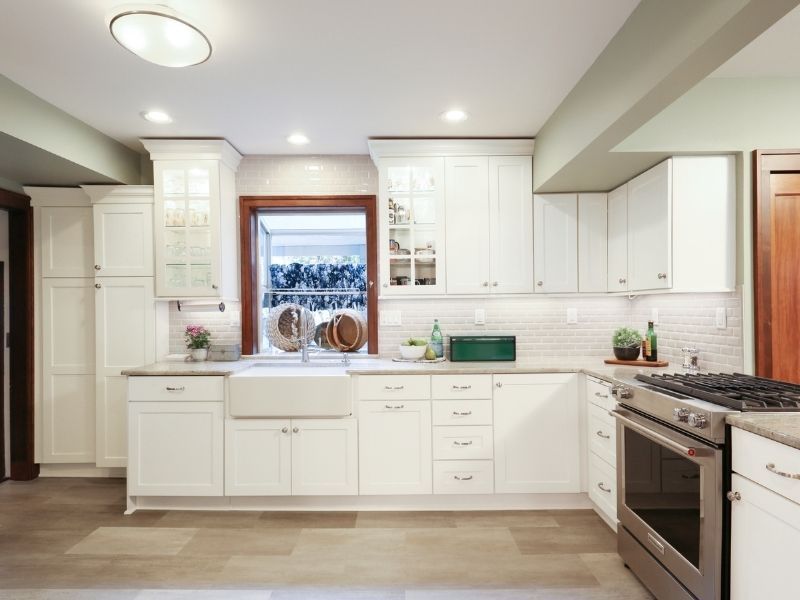 7 Outdated Kitchen Trends Losing Steam In New York Homes (Plus 8 That Endure) - Decor Hint Heated Tile Flooring