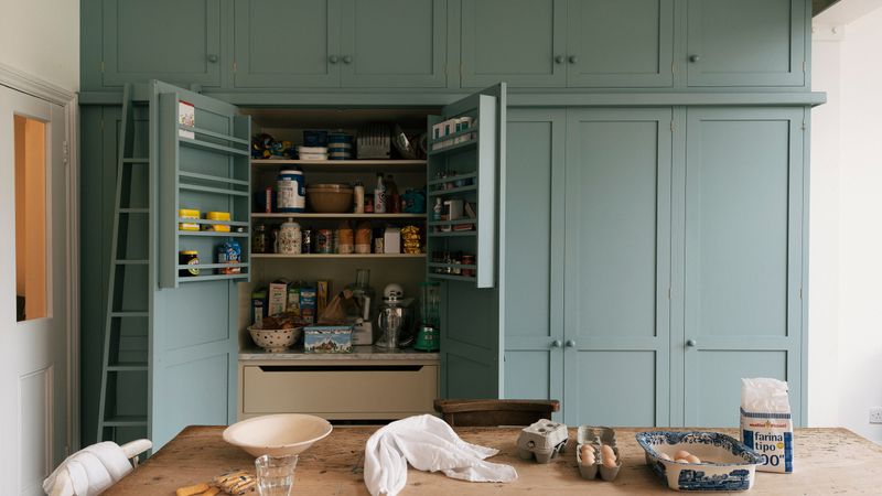 7 Outdated Kitchen Trends Losing Steam In New York Homes (Plus 8 That Endure) - Decor Hint Hidden Storage Solutions