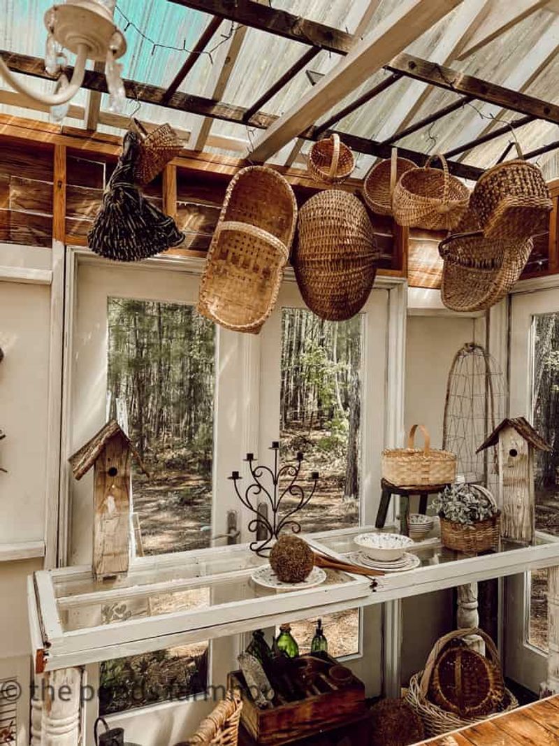 How To Style 14 Of The Most Common Items You'll Find At Thrift Stores In Your Home - Decor Hint Wicker Baskets