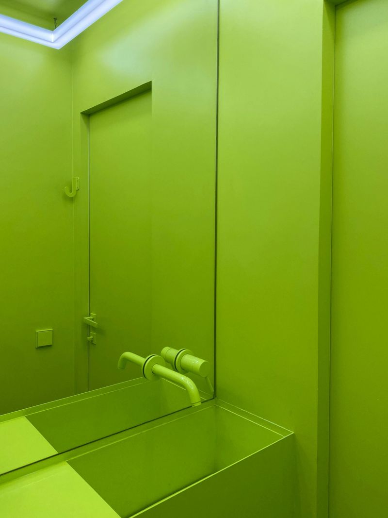 Fluorescent Box Lighting