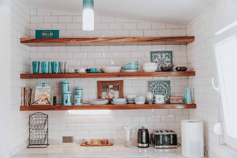 18 Budget-Friendly Room Makeover Ideas - Decor Hint Install Floating Shelves