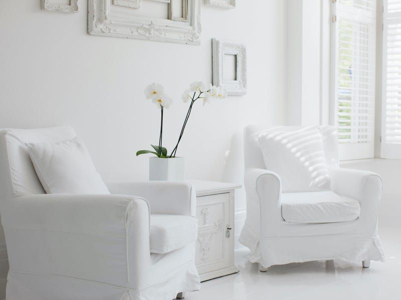 Ultra-Minimalist White Rooms