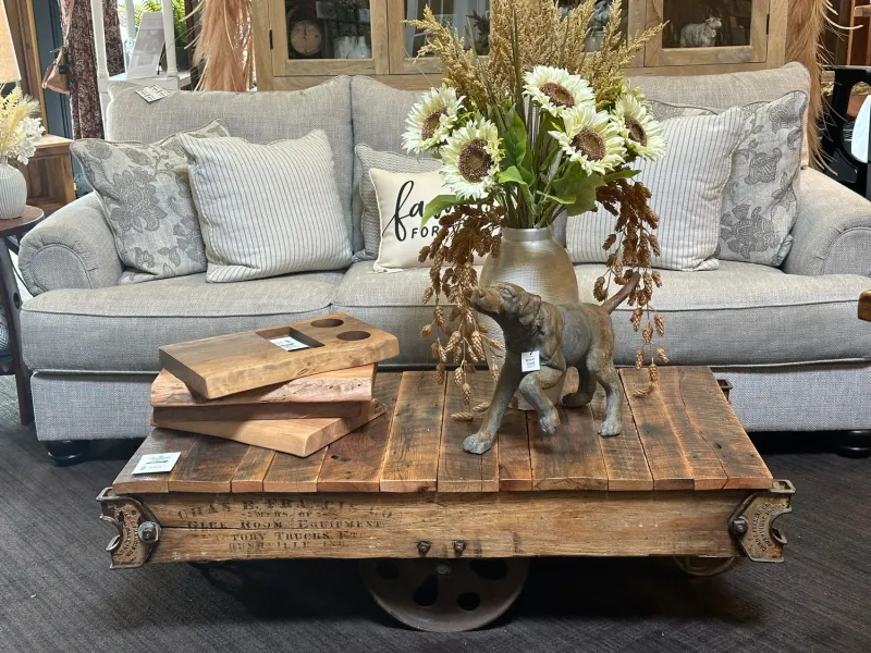 28 Industrial Decorating Ideas For The Whole House - Decor Hint Repurposed Industrial Carts